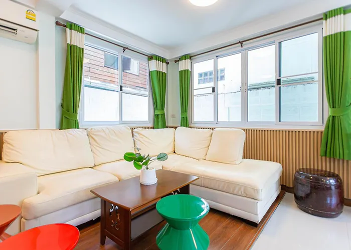 Friend House Bkk * Bangkok